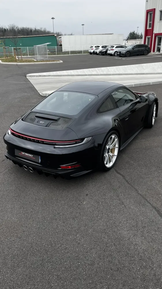 porsche992-gt3-2