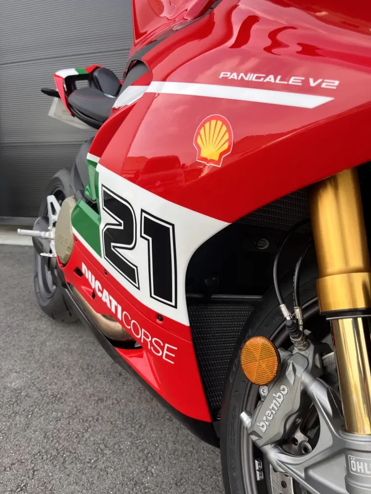 ducati-panigale-3