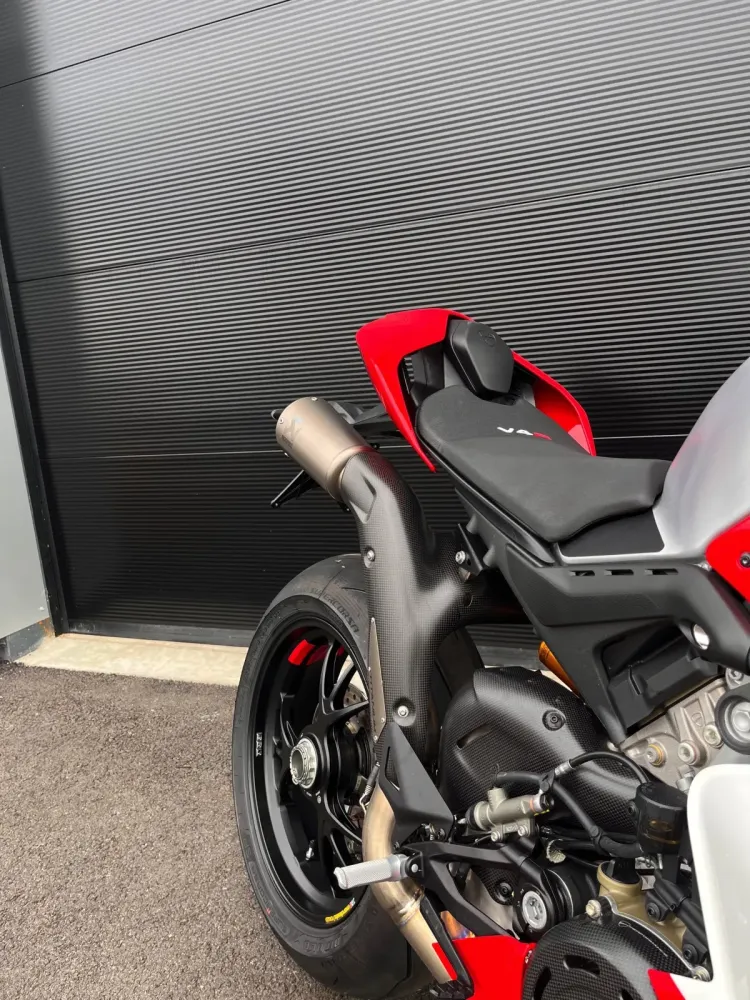 ducati-v4r-4
