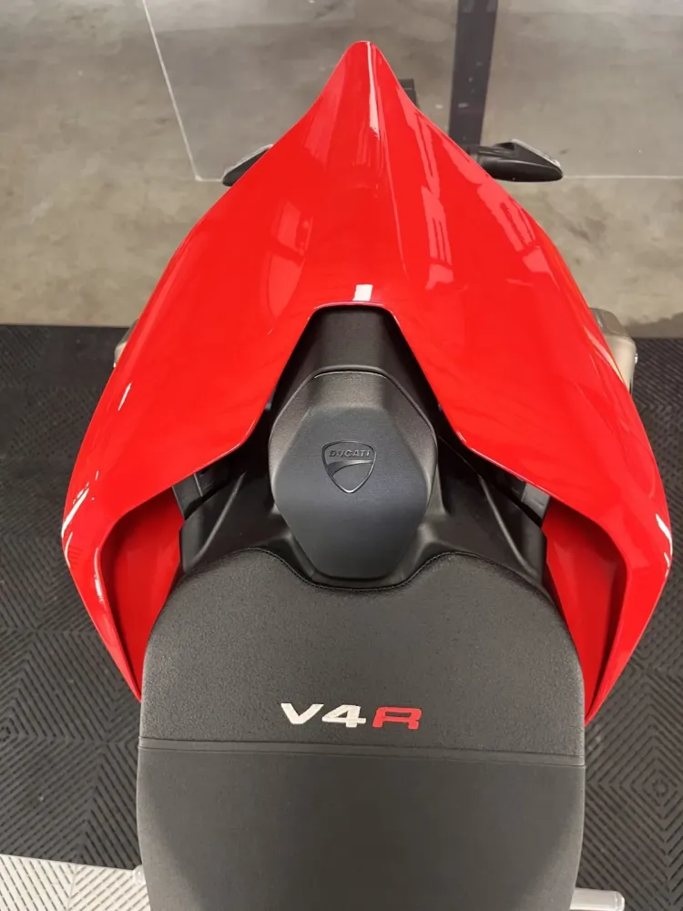 ducati-v4r-5